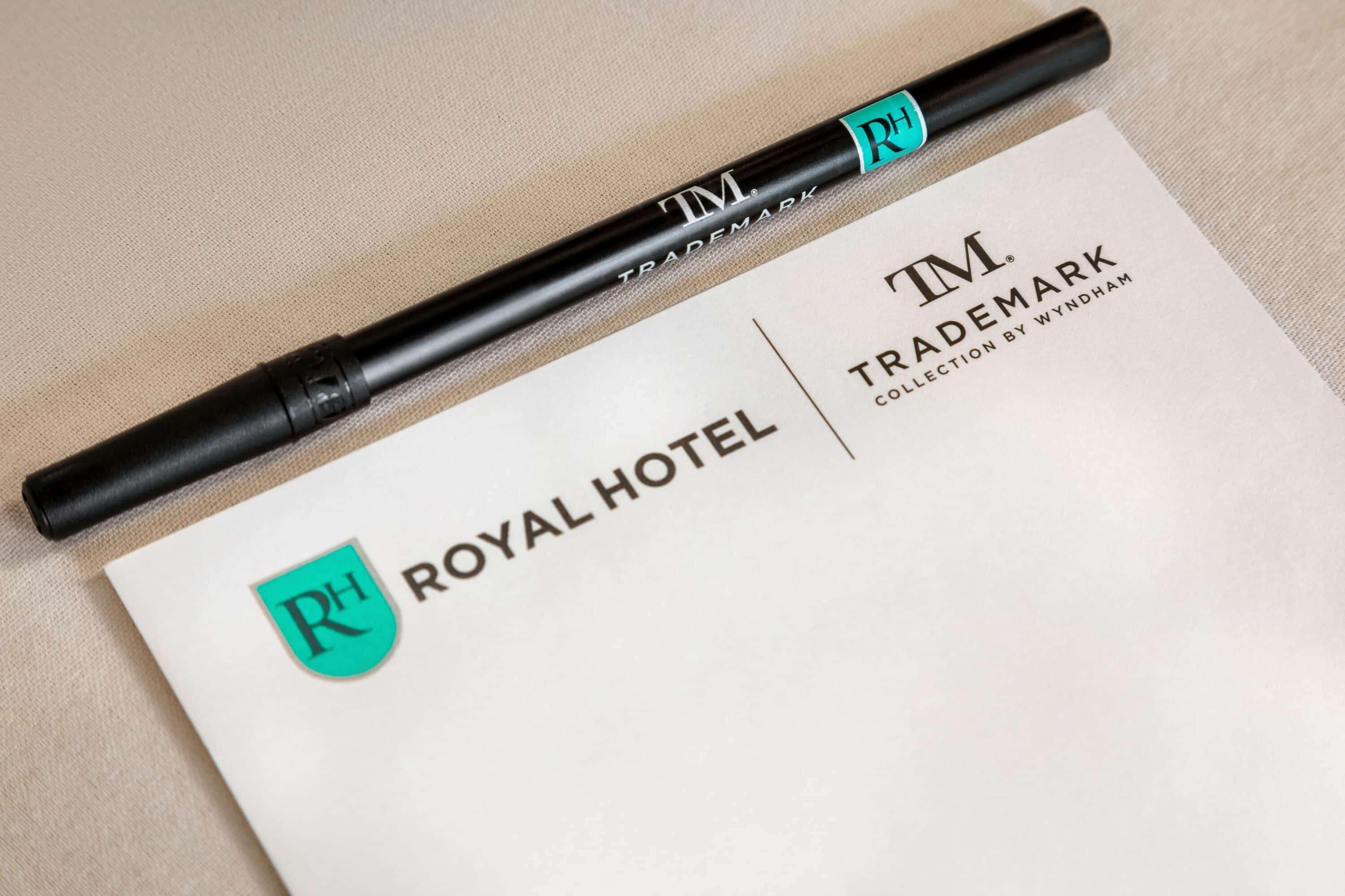 Royal Hotel Calgary, Trademark Collection By Wyndham Ngoại thất bức ảnh