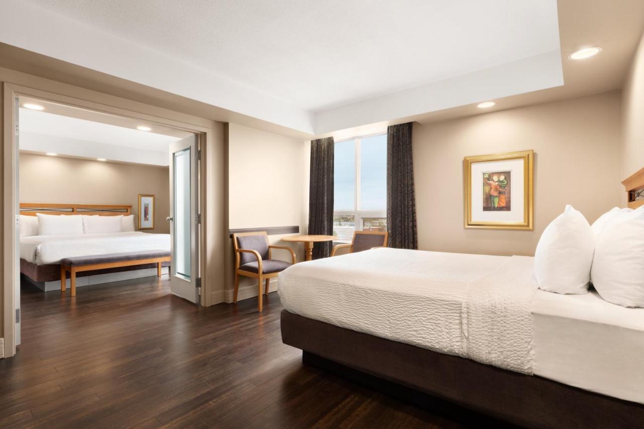 Royal Hotel Calgary, Trademark Collection By Wyndham Ngoại thất bức ảnh